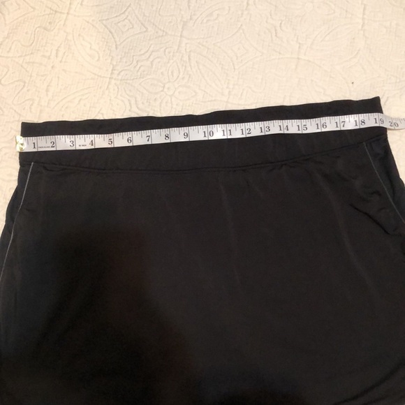 REI skorts - Picture 3 of 10